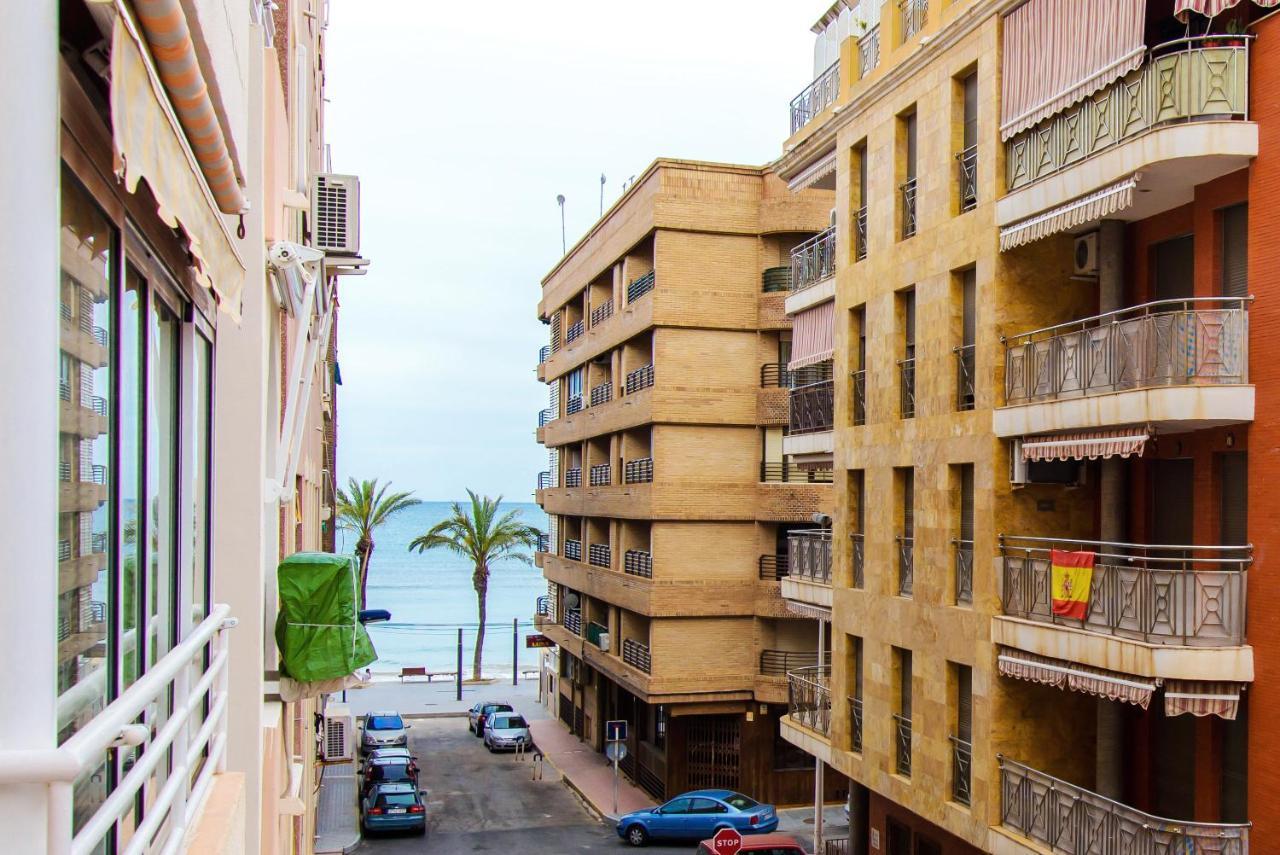 Holiday Suite Playa Del Cura Torrevieja Exteriör bild